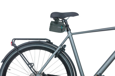 Discovery 365D Saddle Bag Medium 1L Black Melee