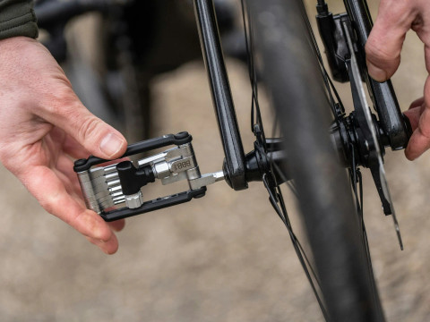 BBB 13 Function Folding Multitool with BMP-36 Cartridge