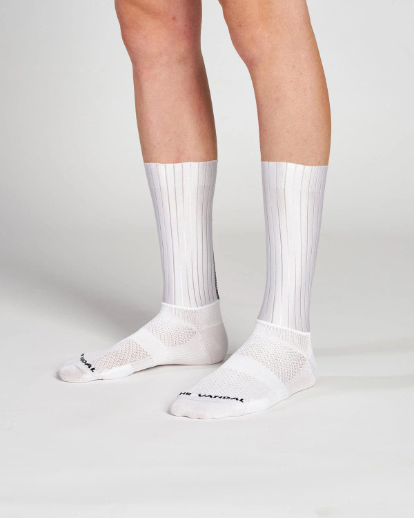 Icon Aero Socks White