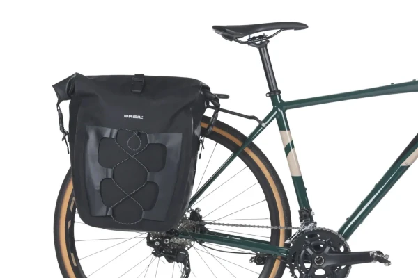 Navigator Single Bag MIK Studs Large 22L Black