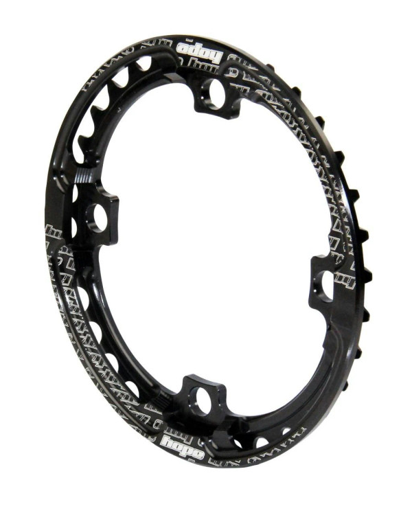 Chain Ring 104 Bcd With Intergrated Bash Guard