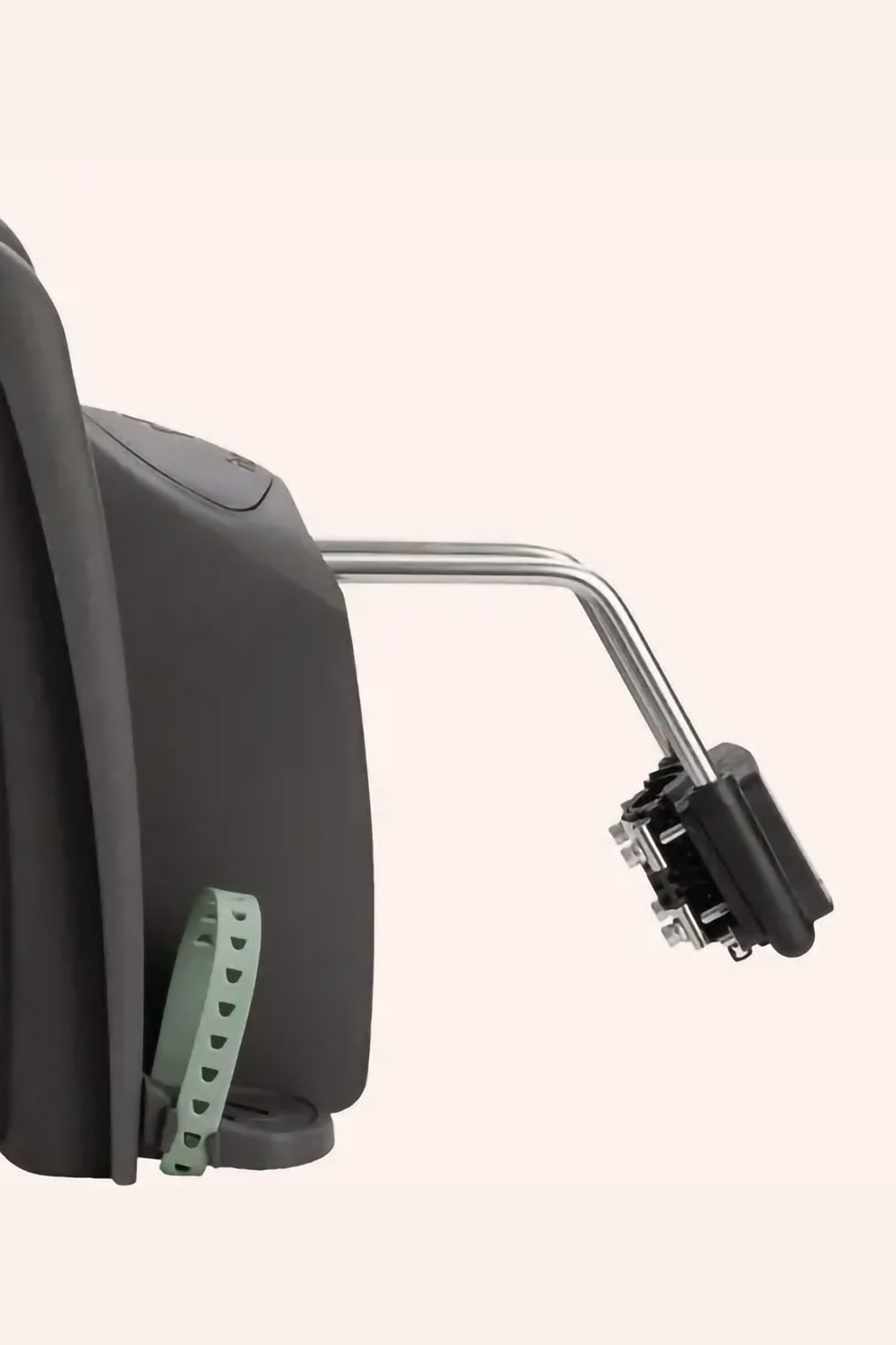 Close-up of Hamax Amiga frame-mounted seat showing free-hanging steel hoop bracket for natural suspension
