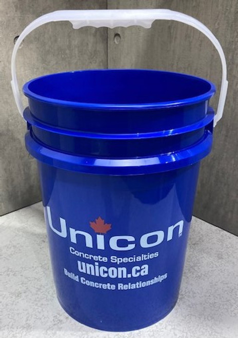 Plastic Pails (20L)