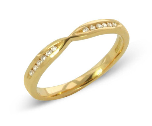 9ct yellow gold diamonds shaped band