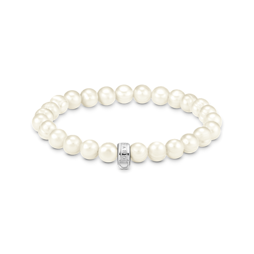 Charm bracelet with freshwater cultured pearls