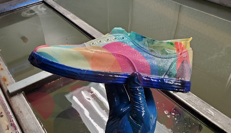 Dipping Directly To Canvas with Hydrokon