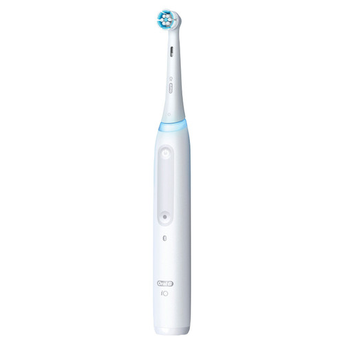 Oral-B + Crest iO Series 4 Gum Care Bundle | Oral-B