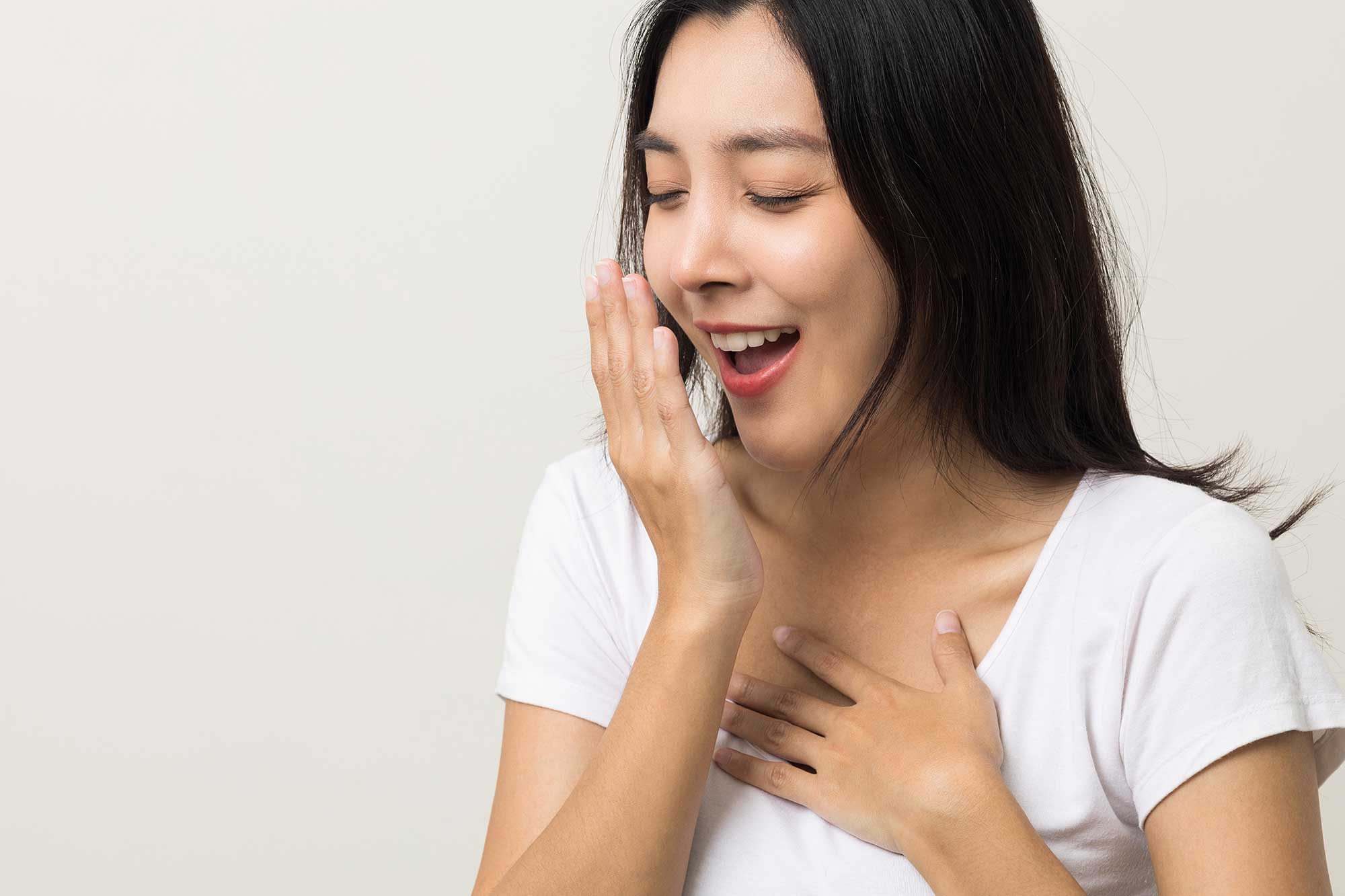 Tongue Scraping: Benefits for Oral Health and How to Do It Effectively Banner Image Tongue Scraping: Benefits for Oral Health and How to Do It Effectively