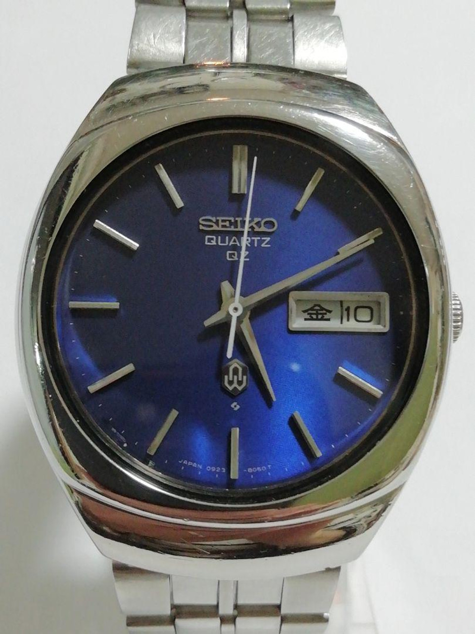 Seiko QZ 0923-8050 Vintage Stainless Steel Day Date Quartz Mens Watch Auth  Works - Japan Pre-owned Vintage