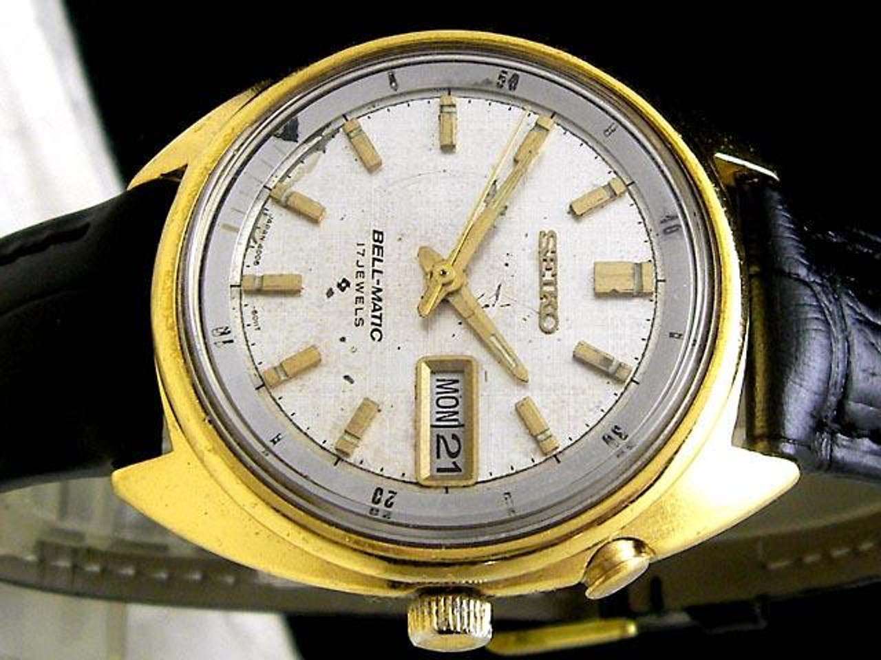 Seiko Bell Matic 4006-6011 Vintage Day Date 17 jewels Automatic Mens Watch  - Japan Pre-owned Vintage