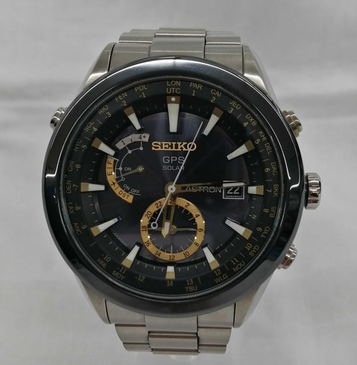 Seiko Astron SBXA005 GPS Date Titanium Ceramic 10Bar Solar Mens