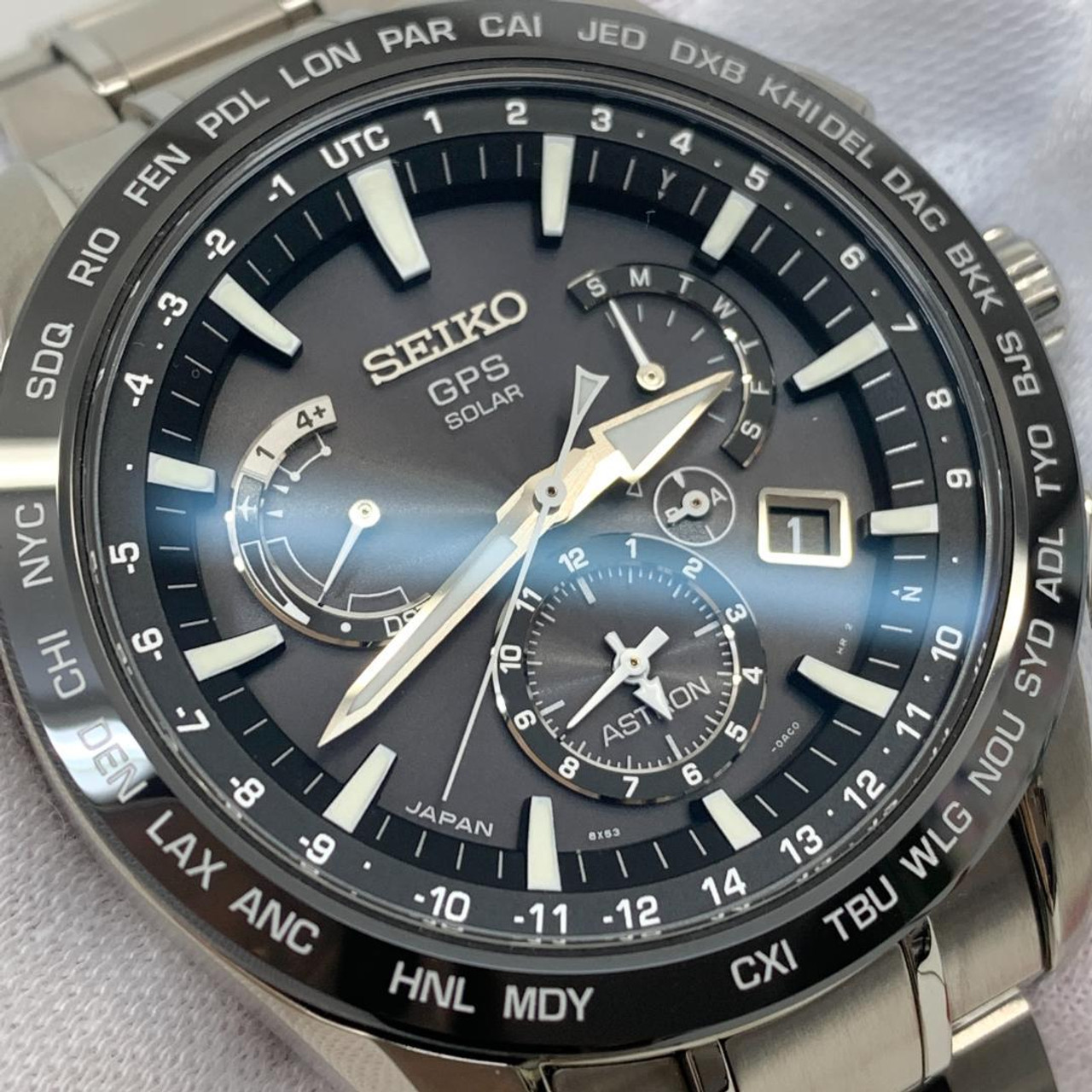 Seiko Astron SBXB077 GPS Day Date Black Slv Ceramic St.Steel Solar