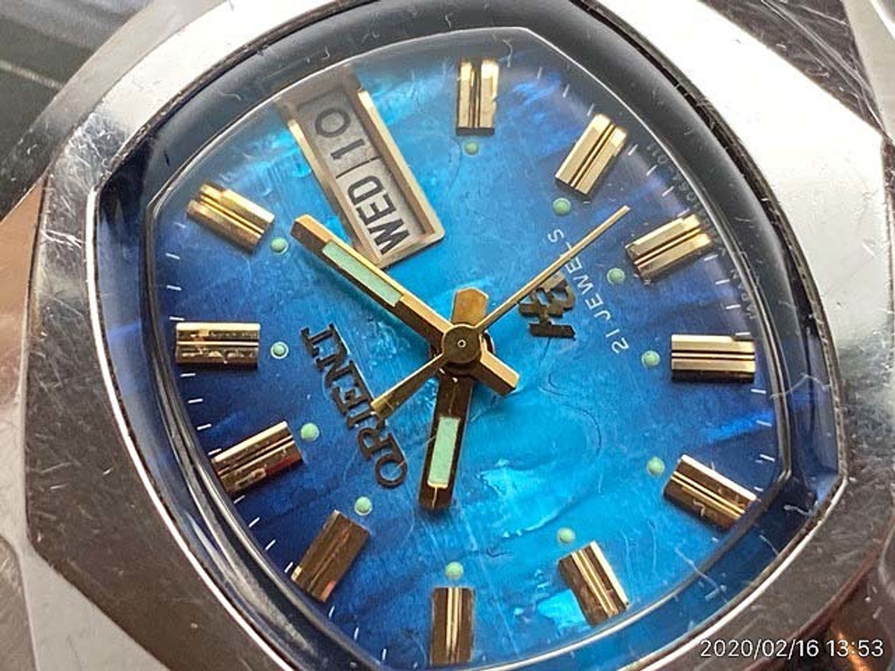 orient day date blue