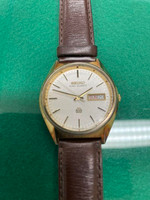 Seiko 0853-8025 Vintage Day Date Japan King Quartz Quartz Mens Watch Auth  Works - Japan Pre-owned Vintage