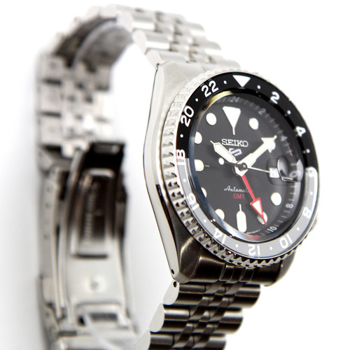 Seiko 5 Sports 4R34-00A0 SBSC001 GMT Date ST.Steel Box Automatic