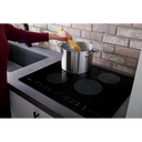 Table de cuisson à induction pour petits espaces de 24 po Whirlpool® WCI55US4JB