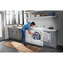 Sécheuse électrique avec cycles optimisés à la vapeur - 7 pi cu Maytag® YMED5430MW