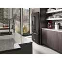 Kitchenaid® Réfrigérateur à portes françaises à profondeur de comptoir avec fini PrintShield™ - 23.8 pi cu - 36 po KRFC704FBS