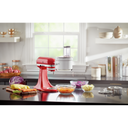 Accessoire robot culinaire avec ensemble de tranchage en dés de style commercial. KitchenAid® KSM2FPA