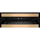 Kitchenaid® Cellier sous le comptoir avec porte-bouteilles à devant en bois à pleine extension - 24 po KUWR524SPS
