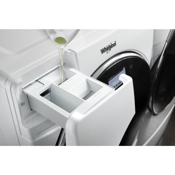 Whirlpool® Laveuse à chargement frontal intelligente avec très grand distributeur de détergent Load & GoTM - 5.8 pi cu C.E.I. WFW9620HW