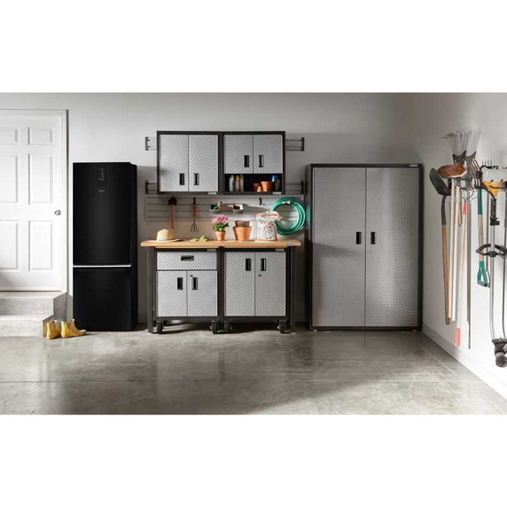 Whirlpool® Réfrigérateur à congélateur inférieur - 24 po - 12.9 pi cu WRB533CZJB