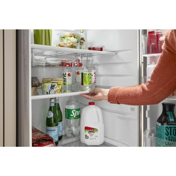 Whirlpool® Réfrigérateur à congélateur supérieur - 28 po - 16.6 pi cu WRTX5328PW