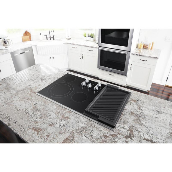 Maytag® Table de cuisson électrique avec gril et plaque chauffante réversible - 36 po MEC8836HS
