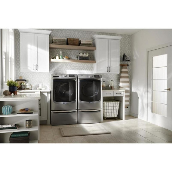 Maytag® Piédestal avec poignée chromée et tiroir de rangement - 15.5 po (39.37 cm) XHPC155YC