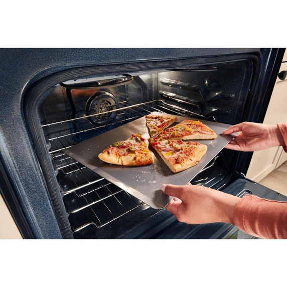 Whirlpool® Cuisinière électrique intelligente de 30 pouces avec technologie de cuisson à air, revêtement WipeClean™, auto-nettoyage/netoyage à la vapeur, préchauffage à grande vitesse et capacité de 5.3 pi cu YWFES7530RW