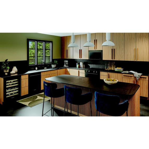 Kitchenaid® Cellier sous le comptoir avec porte-bouteilles à devant en bois à pleine extension - 24 po KUWL524SBE