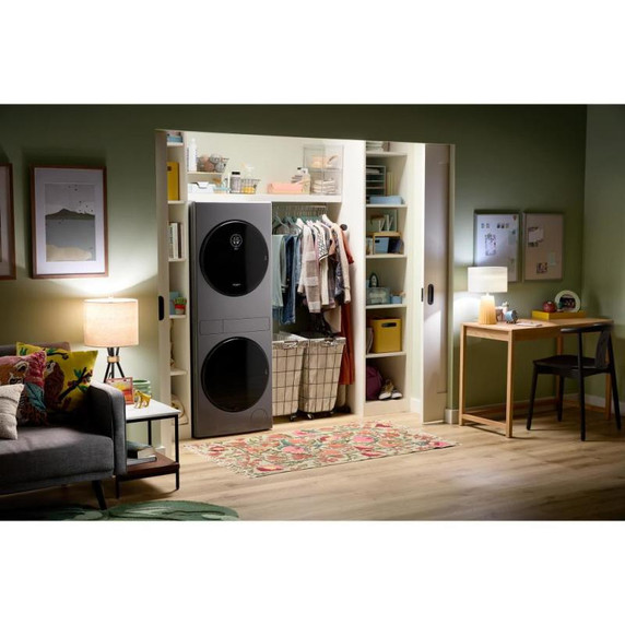 Whirlpool® Tour de lavage compacte certifiée ENERGY STAR® à pompe de chaleur de 24 po avec laveuse de 3,2 pi cu C.E.I. et sécheuse électrique de 4,3 pi cu YWFH5424SJ