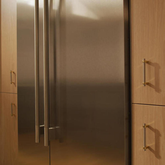 Kitchenaid® Réfrigérateur encastré à portes françaises et congélateur inférieur prêt pour le panneau de recouvrement à intérieur platine - 24.2 pi cu et 42 po KBFN542TPA