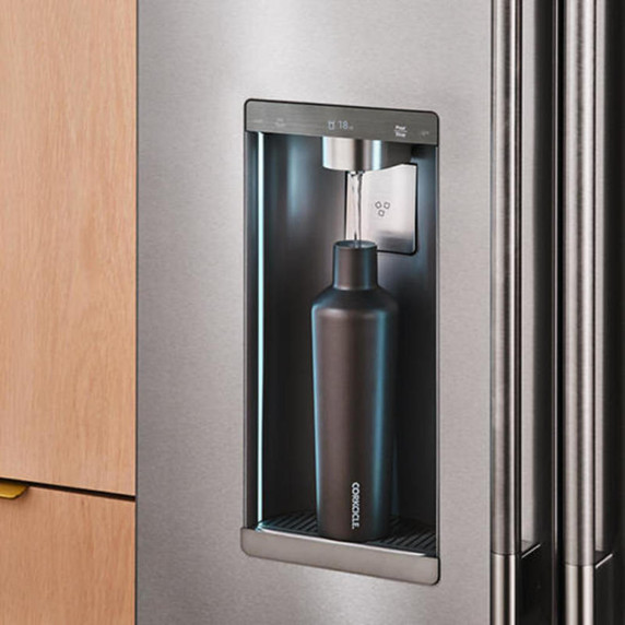 Kitchenaid® Réfrigérateur à portes françaises à profondeur standard avec remplissage intelligent KRFC536SPS