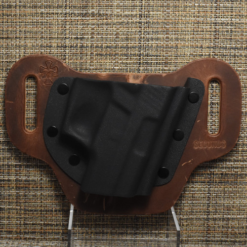 22264 CrossBreed® DropSlide . SIG P226 / P227 no RAIL . Right Hand . Founders Leather