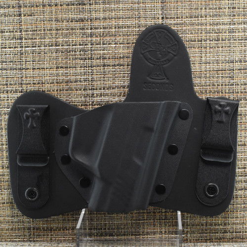 22493 CrossBreed® MiniTuck for RUGER MAX 9  Right Hand Black Cow