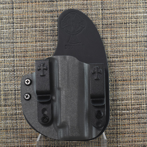 22691 CrossBreed® Reckoning for SIG P365 XL . Right Hand . Black Cow. Sniper Gray Pocket . Optic Cut