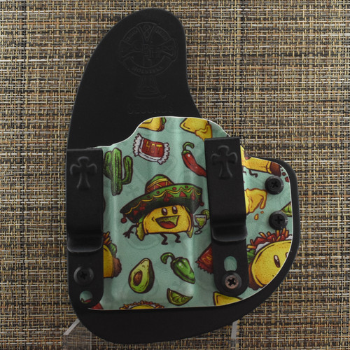 23588 CrossBreed® Reckoning for SPRINGFIELD HELLCAT . Left Hand . Black Cow . Taco Tuesday Pocket