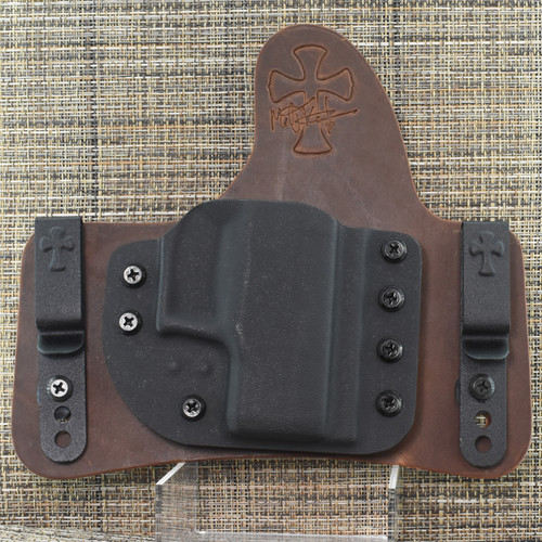 23653 CrossBreed® MT2 for TAURUS GX4 (no rail) . Right Hand . Founders Leather . Optic Cut