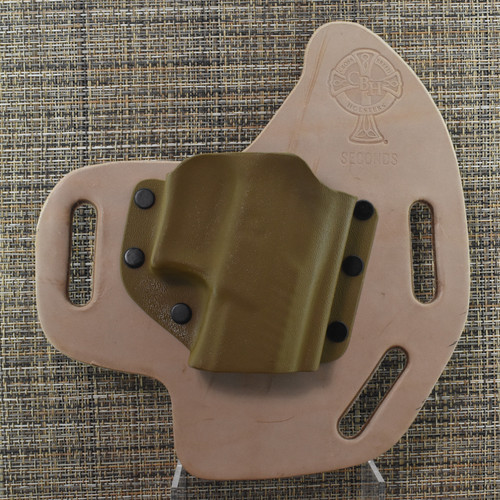 23669 CrossBreed® SuperSlide for CZ P10 SERIES . Right Hand . Natural Cow . Optic and Combat Cut . Coyote Tan Pocket