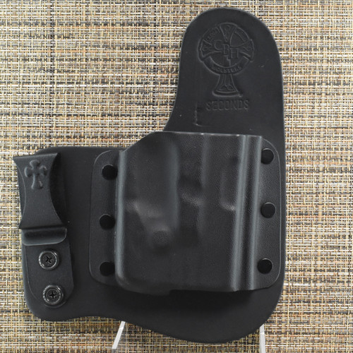 23780 CrossBreed® Freedom Carry for GLOCK 26 with STREAMLIGHT TLR-6 . Right Hand . Black Cow