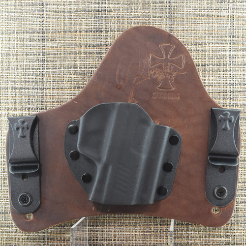 24034 CrossBreed® SuperTuck for SIG P365 X MACRO . Right Hand . Founders Leather . Optic Cut