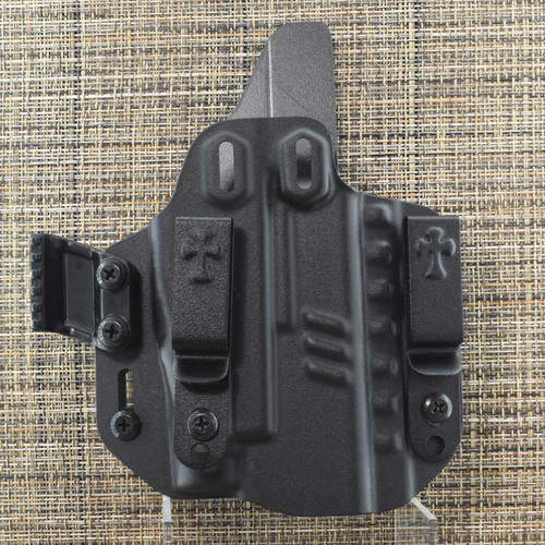 24145 CrossBreed® GLOCK 43mos/43xmos/48mos with Rail and STREAMLIGHT TLR-7 SUB . Right Hand . Optic Cut . Black Kydex