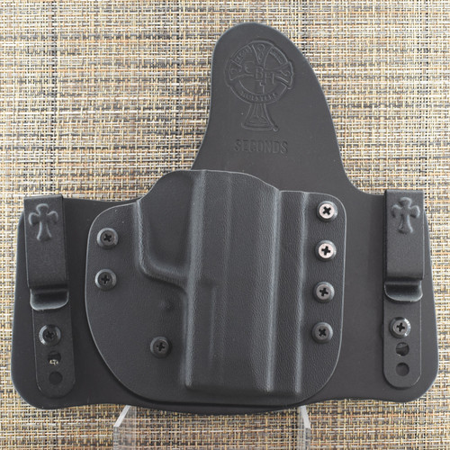 24178 CrossBreed® ST2 for SIG P365 X MACRO . Right Hand . Black Cow .  Optic Cut