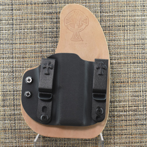 24364 CrossBreed® Reckoning for SIG P365 . Right Hand . Horse . Optic Cut