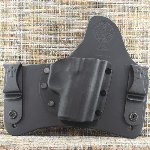 24450 CrossBreed® SuperTuck for KAHR PM/CM 45 . Right Hand . Black Cow . Combat Cut