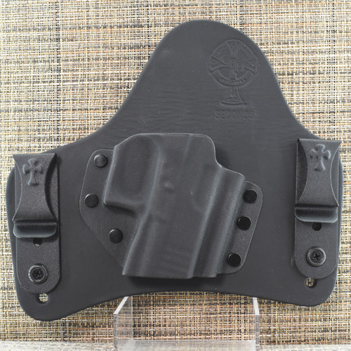 24537 CrossBreed® SuperTuck for GLOCK 43mos/43xmos/48mos (with Rail) . Right Hand . Black Cow . Optic Cut