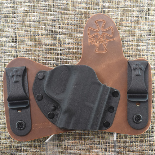 25130 CrossBreed® MiniTuck for SMITH & WESSON SHIELD / SHIELD PLUS 9/40 . Right Hand . Founders Leather  . Optic Cut