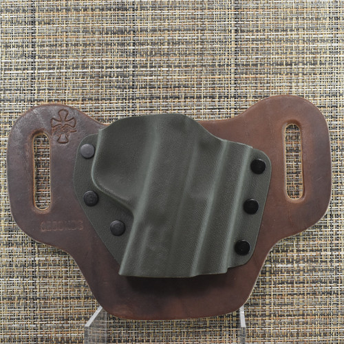 25250 CrossBreed® OWB Carry Package for SMITH & WESSON M&P / M&P M 2.0 . Right Hand . Founders Leather . Olive Drab Pockets