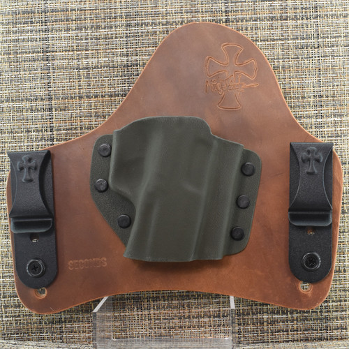 25269 CrossBreed® SuperTuck for SIG P365 X MACRO / AXG SERIES / FUSE . Right Hand . Founders Leather . Optic Cut . Olive Drab Pocket